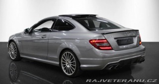 Mercedes-Benz C 63 AMG 2012
