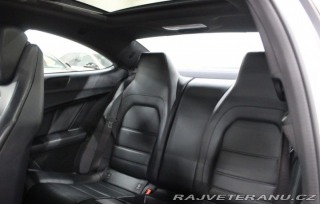 Mercedes-Benz C 63 AMG 2012