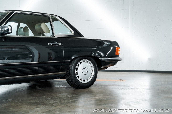 Mercedes-Benz SL SL300 - 9.188 km, 1.maj. 1989