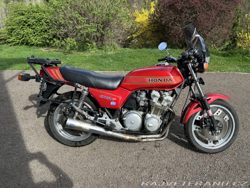 Honda CB 750 F