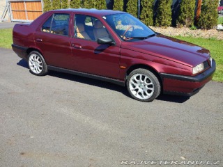 Alfa Romeo 155 2.5 V6 limited 1992