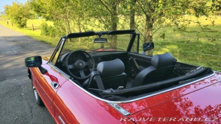 Alfa Romeo Spider 2.0 Graduate 1986