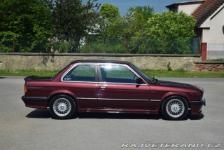 BMW 3 E30 325i 1983