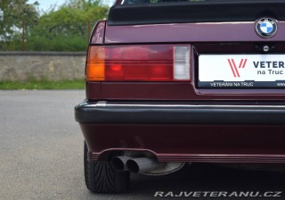 BMW 3 E30 325i 1983
