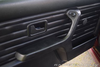 BMW 3 E30 325i 1983