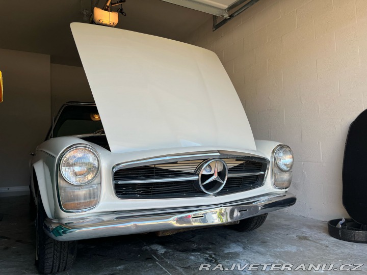 Mercedes-Benz SL pagoda 1967
