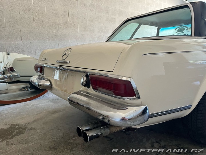 Mercedes-Benz SL pagoda 1967