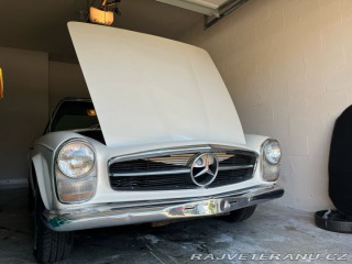 Mercedes-Benz SL pagoda 1967