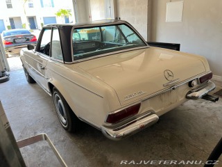 Mercedes-Benz SL pagoda 1967