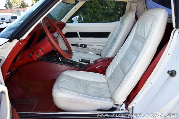 Chevrolet Corvette C3 TARGA / T - TOP 1977
