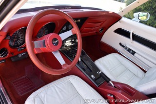 Chevrolet Corvette C3 TARGA / T - TOP 1977
