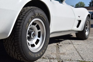 Chevrolet Corvette C3 TARGA / T - TOP 1977