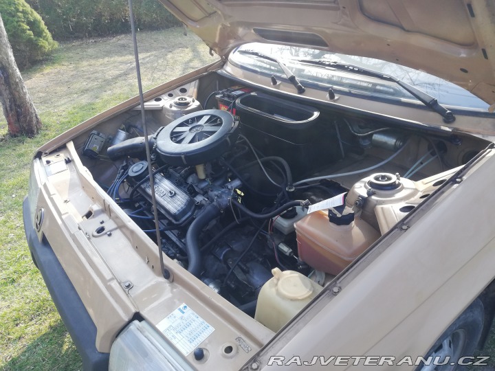 Škoda 136 Favorit 136L 1989
