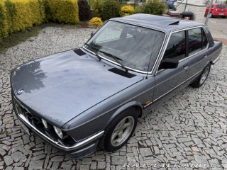 BMW 5 E28 520i 1982