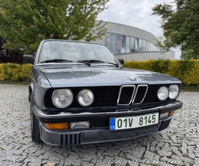 BMW 5 E28 520i 1982