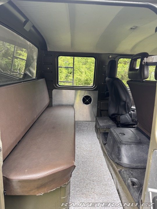Volkswagen LT LT45 DOKA valník 7 míst 1986
