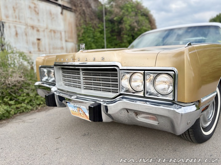 Chrysler New Yorker Brougham 1973