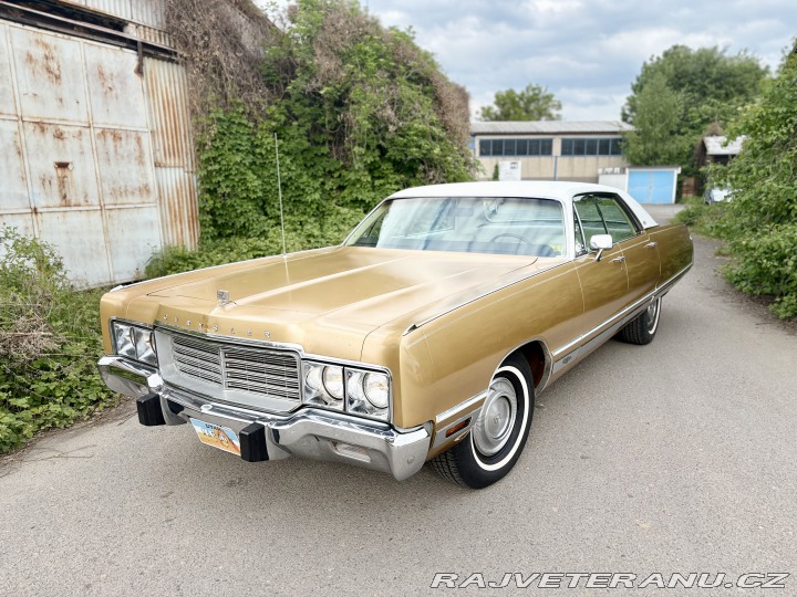 Chrysler New Yorker Brougham 1973
