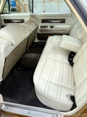 Chrysler New Yorker Brougham 1973