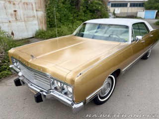 Chrysler New Yorker Brougham 1973