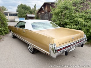 Chrysler New Yorker Brougham 1973