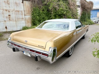 Chrysler New Yorker Brougham 1973