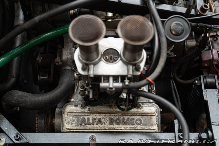 Ostatní značky Ostatní modely FORMULA ALFA BOXER 1987