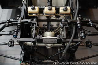 Ostatní značky Ostatní modely FORMULA ALFA BOXER 1987