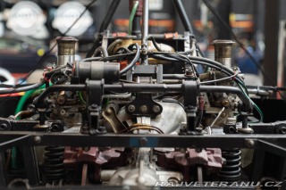 Ostatní značky Ostatní modely FORMULA ALFA BOXER 1987