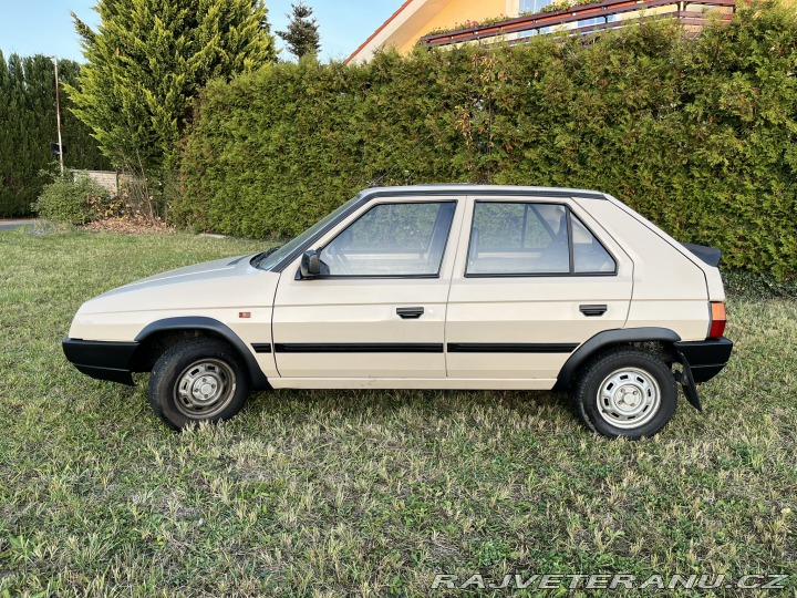 Škoda Favorit 136L 1988