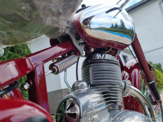 Jawa 250 pérák 1954