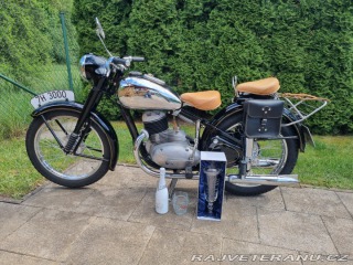 Jawa 250 pérák 1948