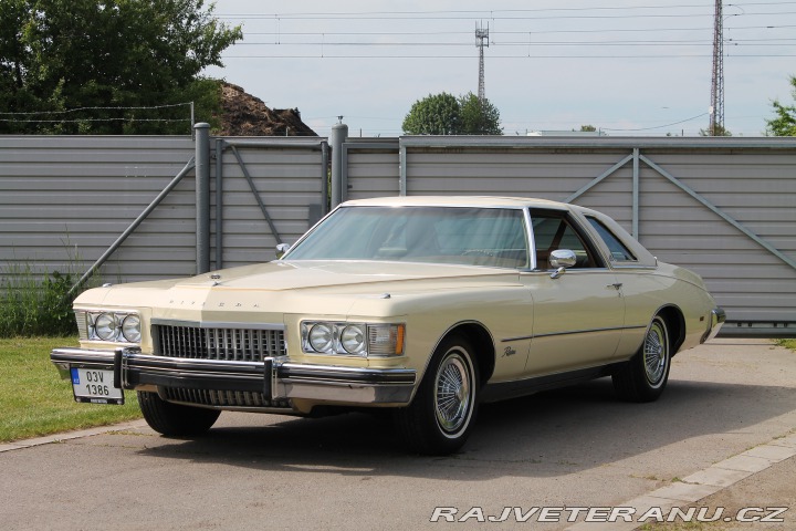 Buick Riviera 455 V8 1974