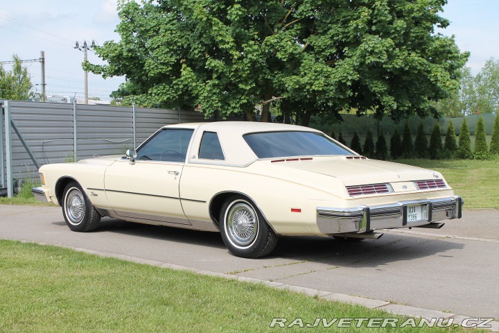 Buick Riviera 455 V8 1974