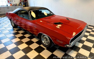 Dodge Challenger R/T 383 Magnum