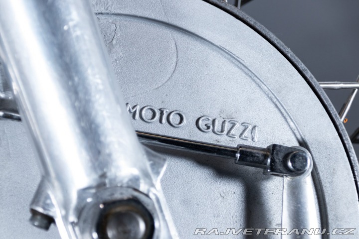 Moto Guzzi V7 SPORT Telaio Rosso 1972