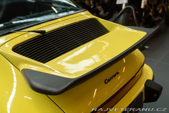 Porsche 911 CARRERA 2.7 SC TARGA 1975