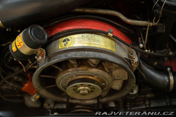 Porsche 911 CARRERA 2.7 TARGA 1975