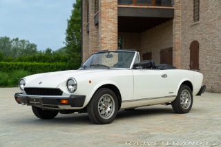 Fiat 124 SPORT SPIDER