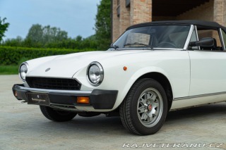 Fiat 124 SPORT SPIDER 1981