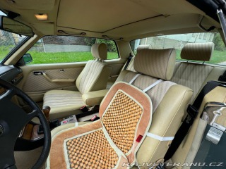Mercedes-Benz 230 W123 230CE 1982