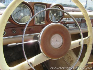 Mercedes-Benz 220 W11 SEB coupe 1963