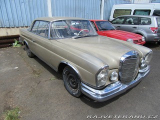 Mercedes-Benz 220 W11 SEB coupe 1963