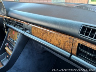 Mercedes-Benz 380 W126 SEC 1982