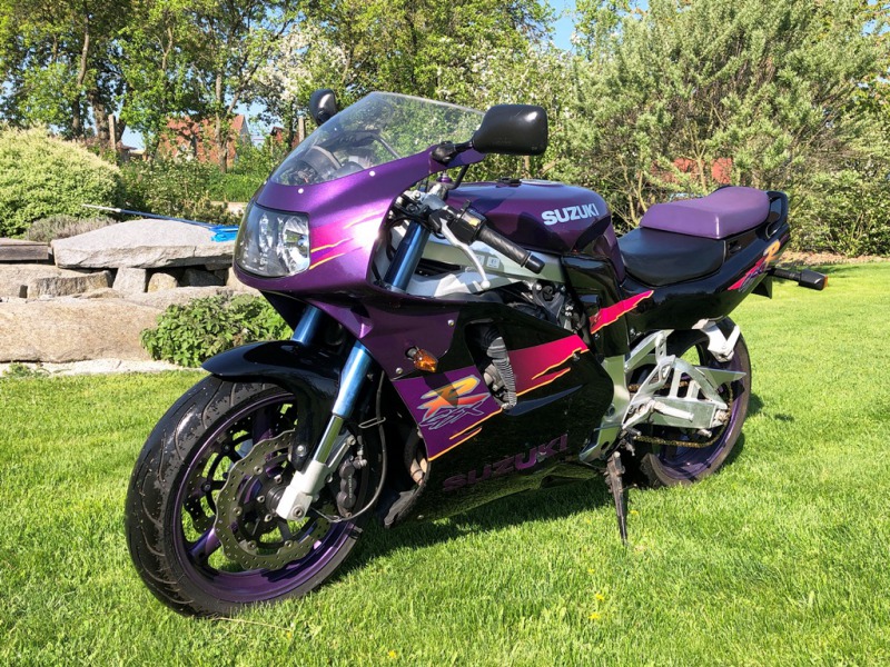 Suzuki GSX GSX-R 750, původní lak
