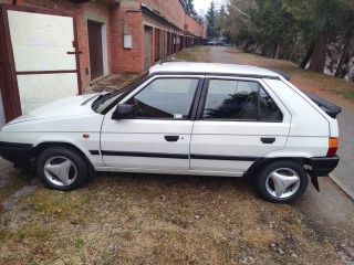 Škoda Favorit 135 LS