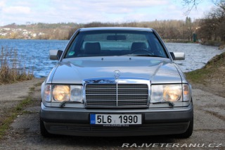 Mercedes-Benz 300 W124 300CE 24V 162kw 1990