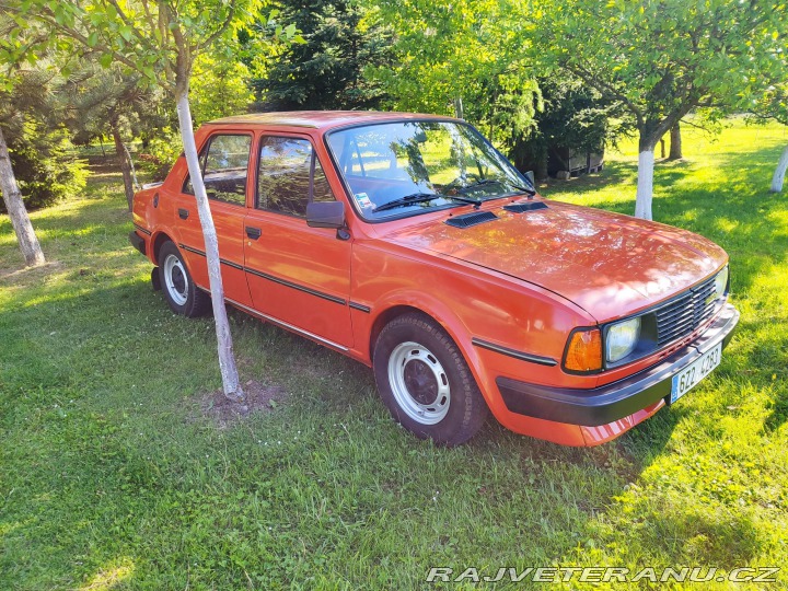 Škoda 105 L 1984