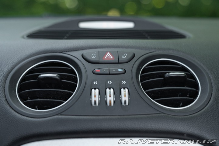 Mercedes-Benz SL 55 AMG 2002
