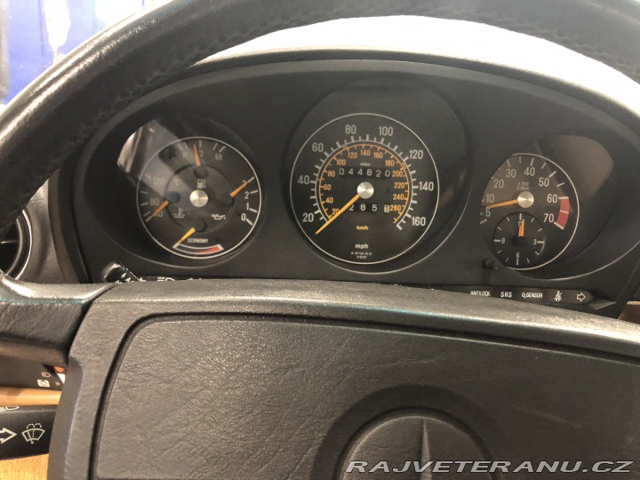 Mercedes-Benz 560 SL 560 COUPÉ / ROADSTER 1987